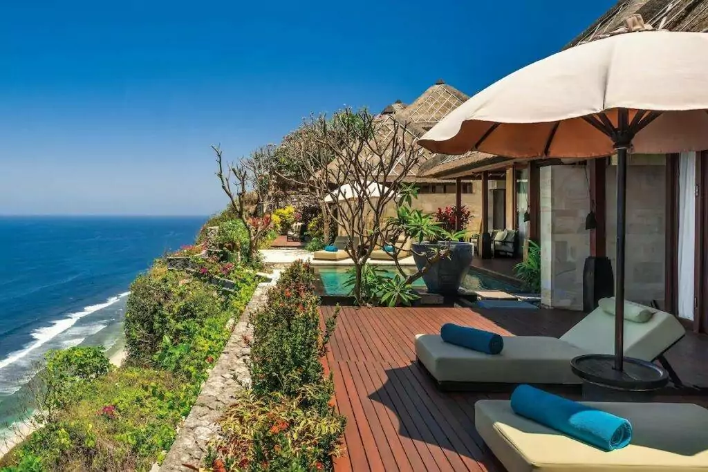 ou faire du surf a uluwatu, 